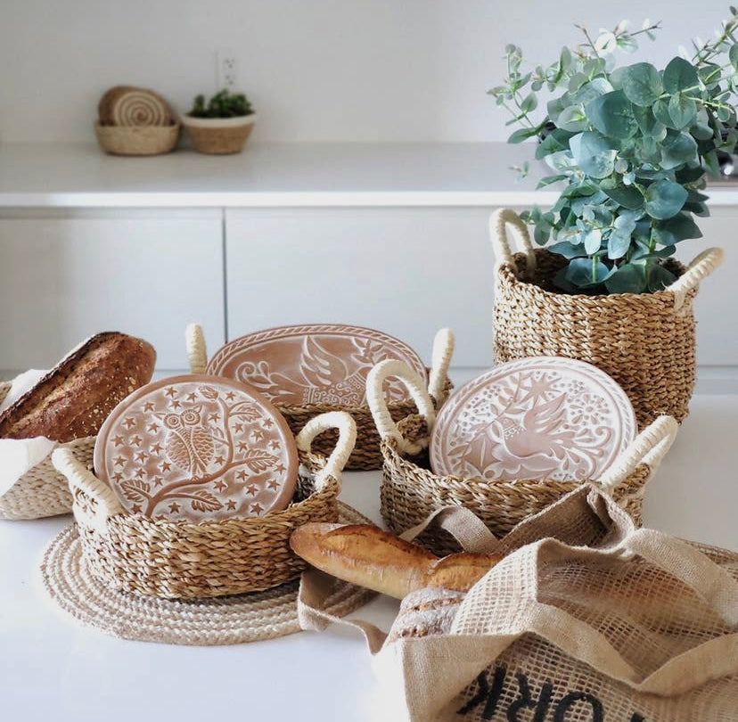 Handmade Bread Warmer & Wicker Basket - Bird Round